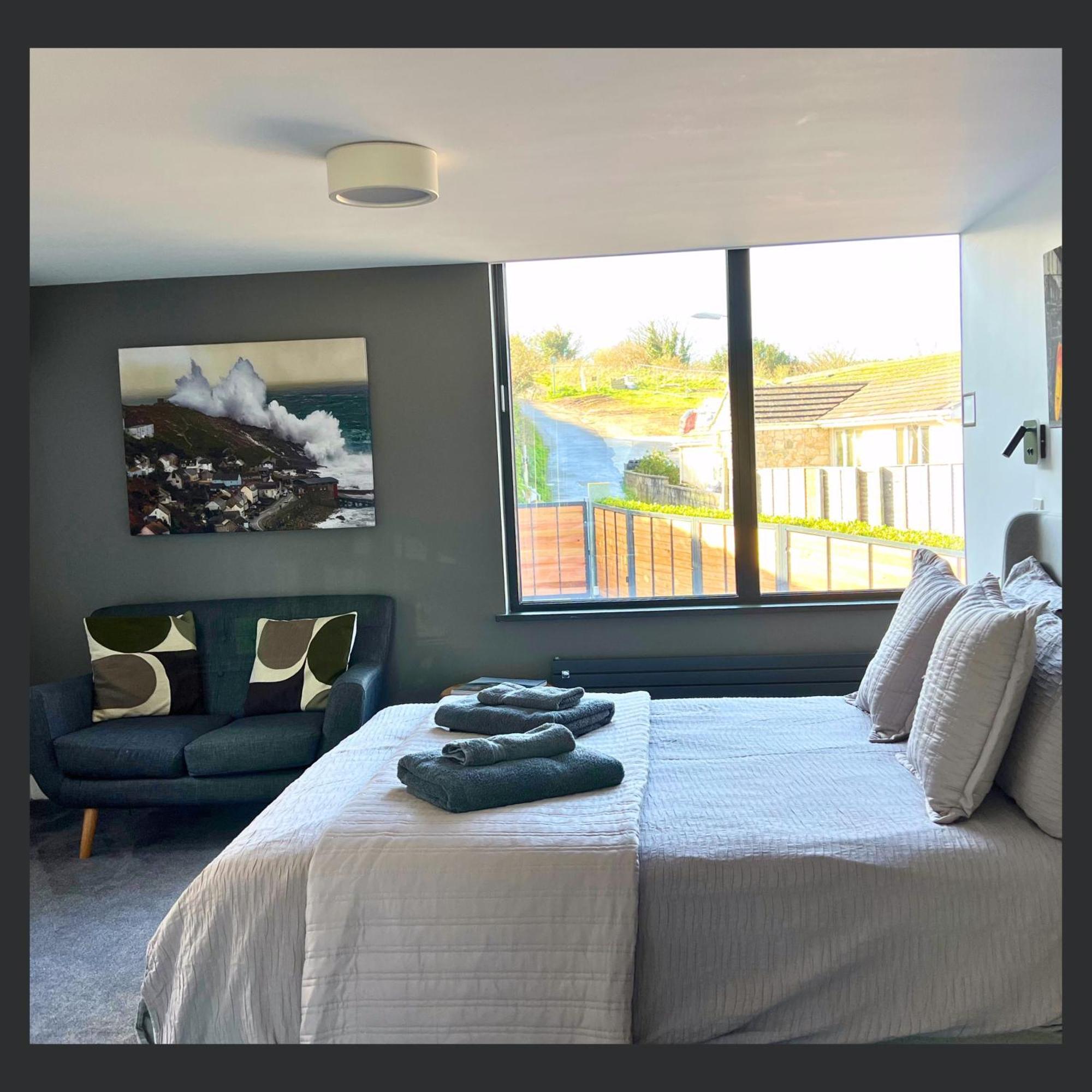 Uno St Ives - Luxury Serviced Accommodation Room photo