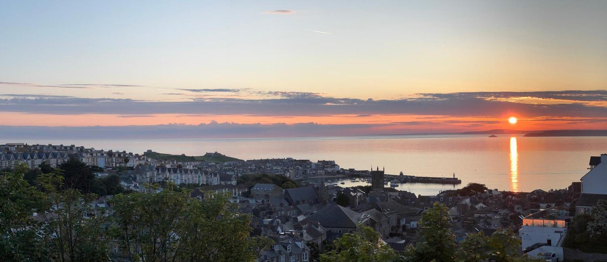 Uno St Ives - Luxury Serviced Accommodation Exterior photo